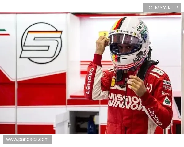 F1新赛季揭幕战激烈角逐 莱科宁与汉密尔顿对决引关注 F1新赛季揭幕战激烈角逐 莱科宁与汉密尔顿对决引关注