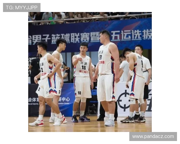 中国男子篮球队逆袭成功,以微弱优势击败强敌晋级世界篮球锦标赛四强 中国男子篮球队逆袭成功,以微弱优势击败强敌晋级世界篮球锦标赛四强