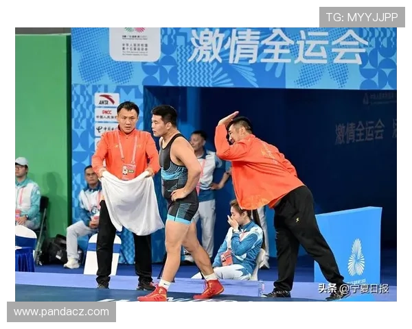 新赛季焦点对决点燃赛场中国健儿冲击世界纪录再创辉煌引发关注